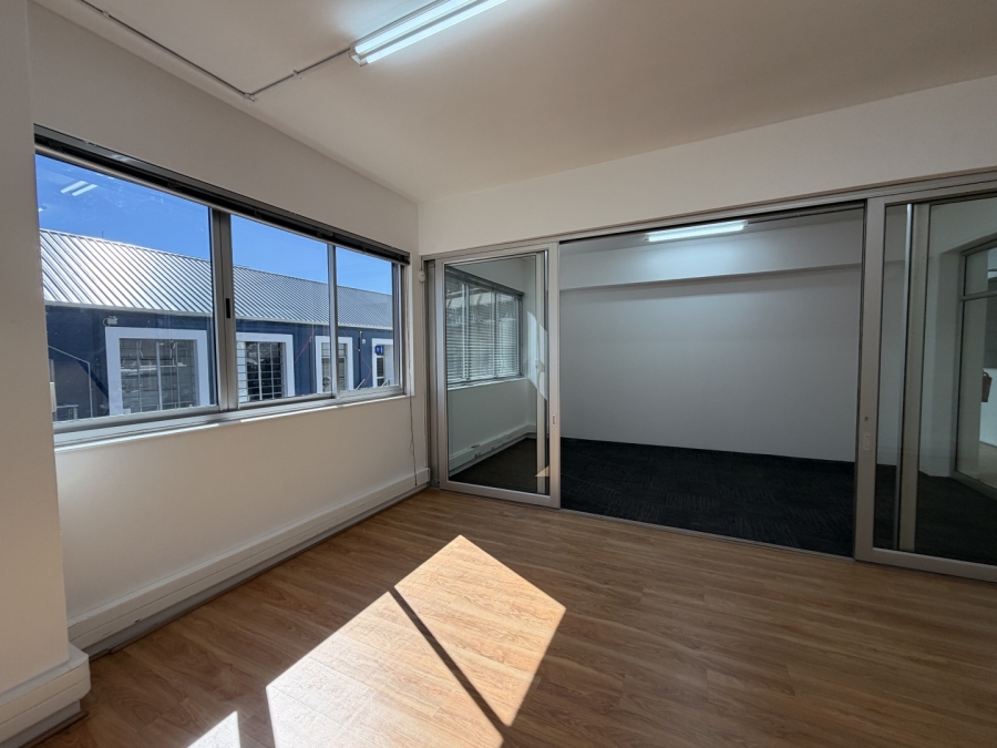 To Let Commercial Property for Rent in Green Point Western Cape
